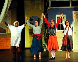 Aaron Brackett, Claire Malkie, Heather Hartzell, Lizzie Beane