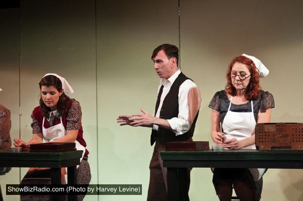 Caitlyn Conley (Catherine Donohue), Bob Scott (Rufus Reed), Toni Carmine (Charlotte Purcell)
