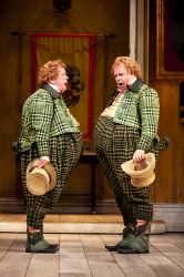 Hugh Nees as Bobchinsky and Harry A. Winter as Dobchinsky