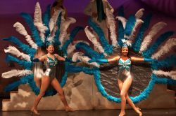 Finale. Maggie Mitchell, Breana Hobbs