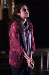 Melis Aker as Roya