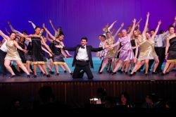 Noah Mutterperl and Cast