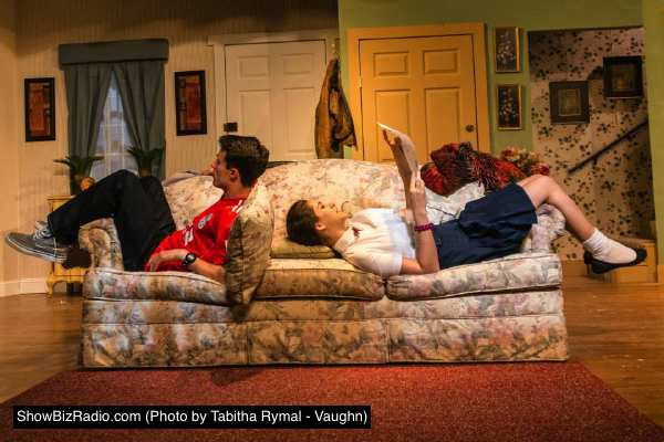 Luke Markham (Gavin Smith) and Eliza Lore (Vicki Smith)