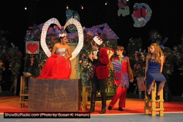 Sisi Rojas (The Queen of Hearts), Alex Collins (The King of Hearts), Josh Movius (The Knave of Hearts), Sasha Koch (Alice)