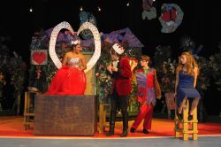 Sisi Rojas (The Queen of Hearts), Alex Collins (The King of Hearts), Josh Movius (The Knave of Hearts), Sasha Koch (Alice)