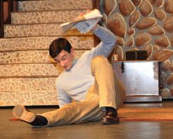 Colin Muldoon (Freddy/Philip)
