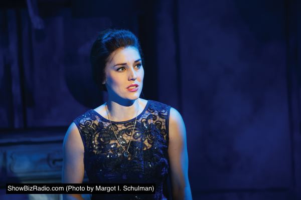 Mara Davi as Bertie