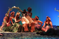 Julia Wagner, Brenna Lancour, Leia Moran (Titania), Sam Hanoura (Bottom), Brianna Williams, Alo Lenk, Annika Papke